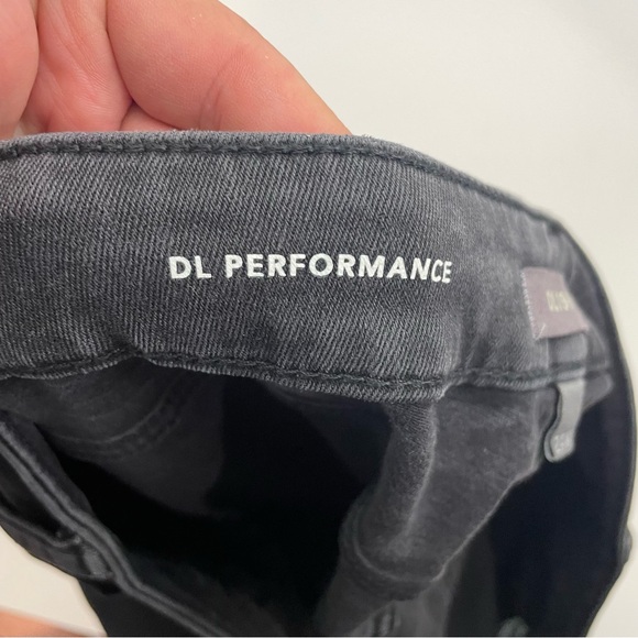 DL1961 Women's Patti Straight High Rise Vintage Jeans Size 24W NWT Retail $184 - Picture 6 of 13